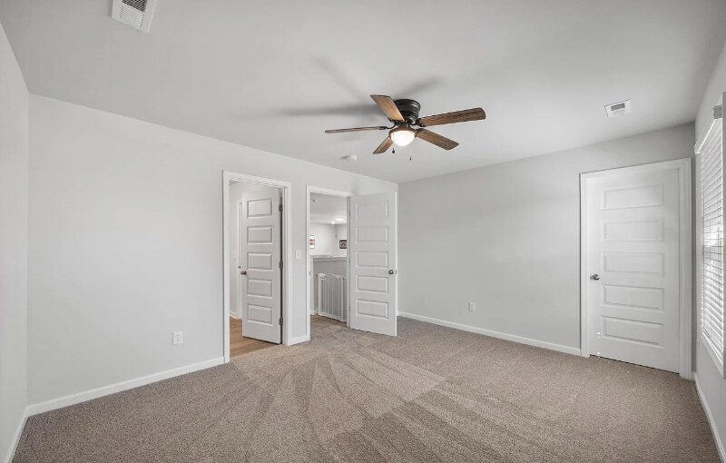 Building Photo - 120 Headen Ln