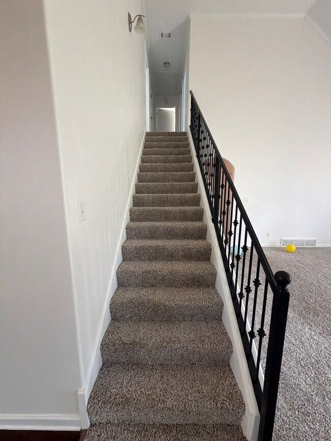 Building Photo - Beautiful 4-bedroom 3 bath home in Arlington