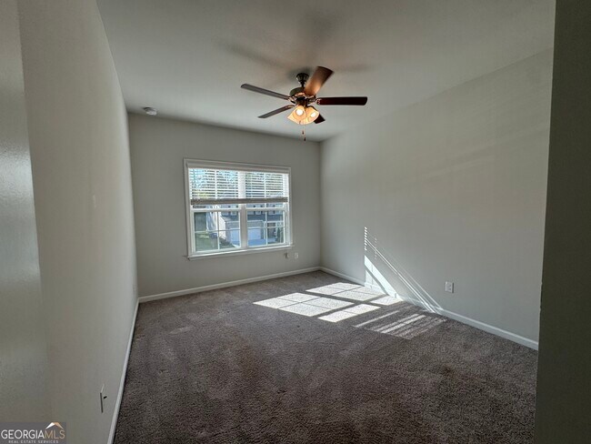 Building Photo - 3468 Jasmine Wy