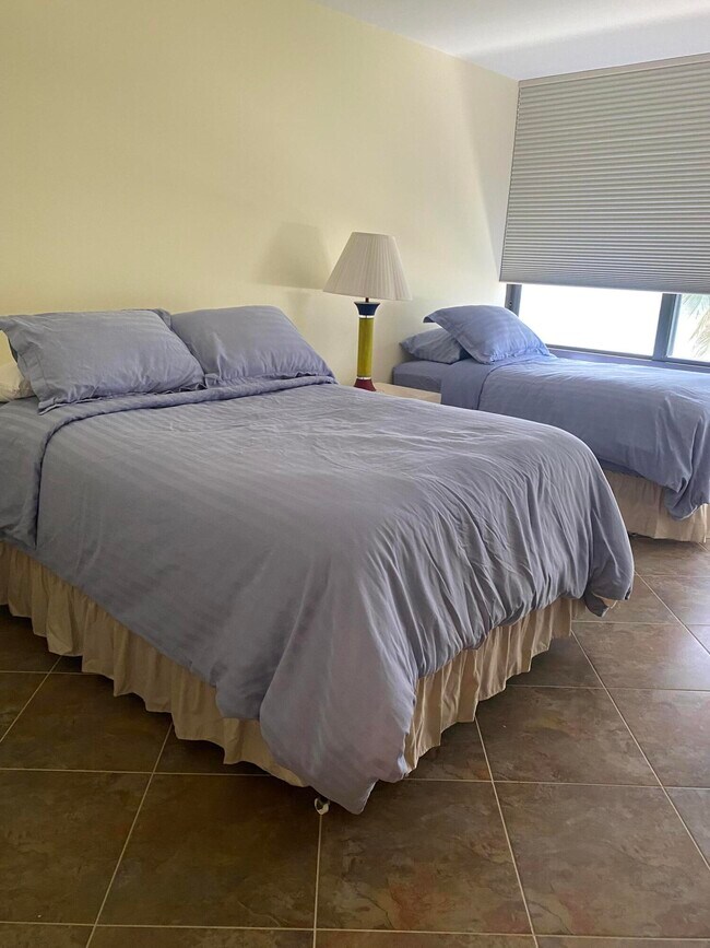 Building Photo - 3590 S Ocean Blvd