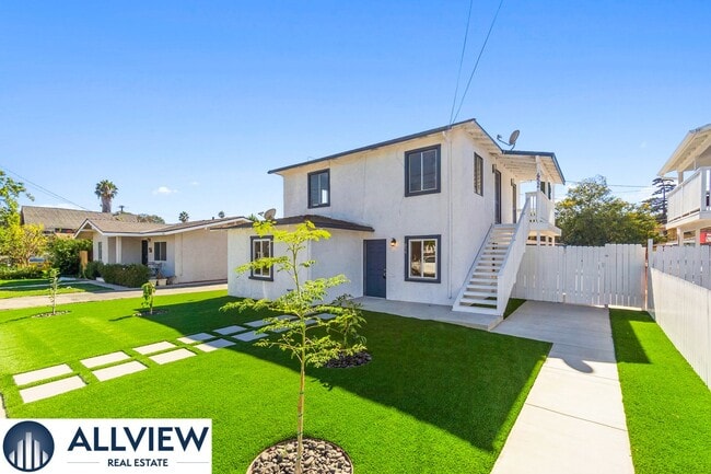 Building Photo - 452 S Shaffer St