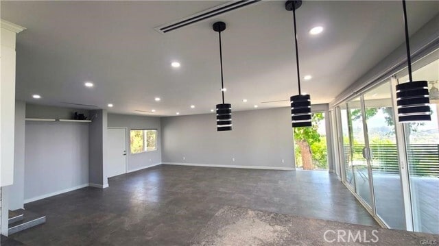 Building Photo - 11825 W Trail