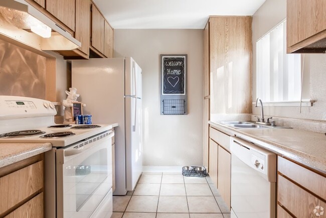 Building Photo - Twin Creeks