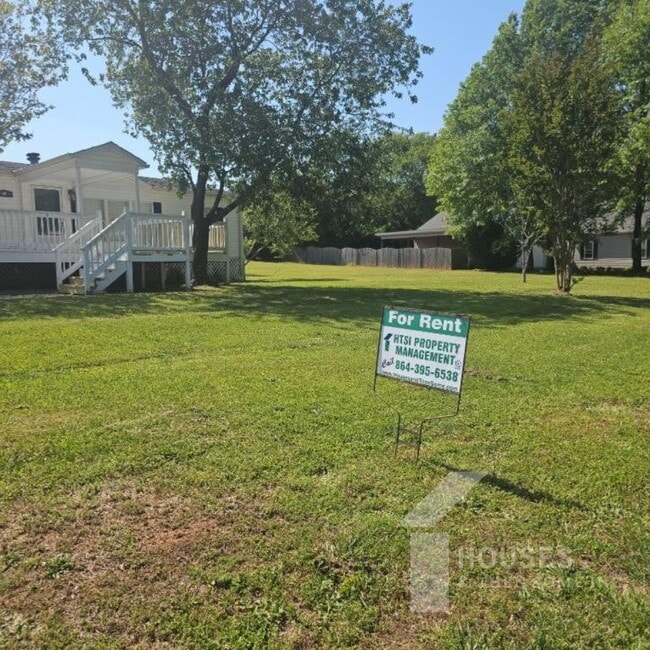 Building Photo - 515 McKinney Rd