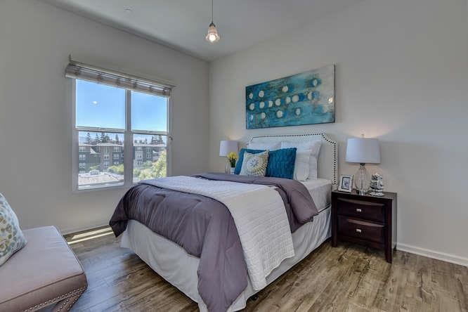 Master bedroom - 1445 Fruitdale Ave