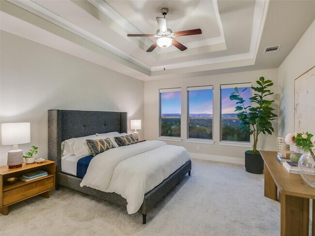 Building Photo - 2610 Sunset Vista Cir