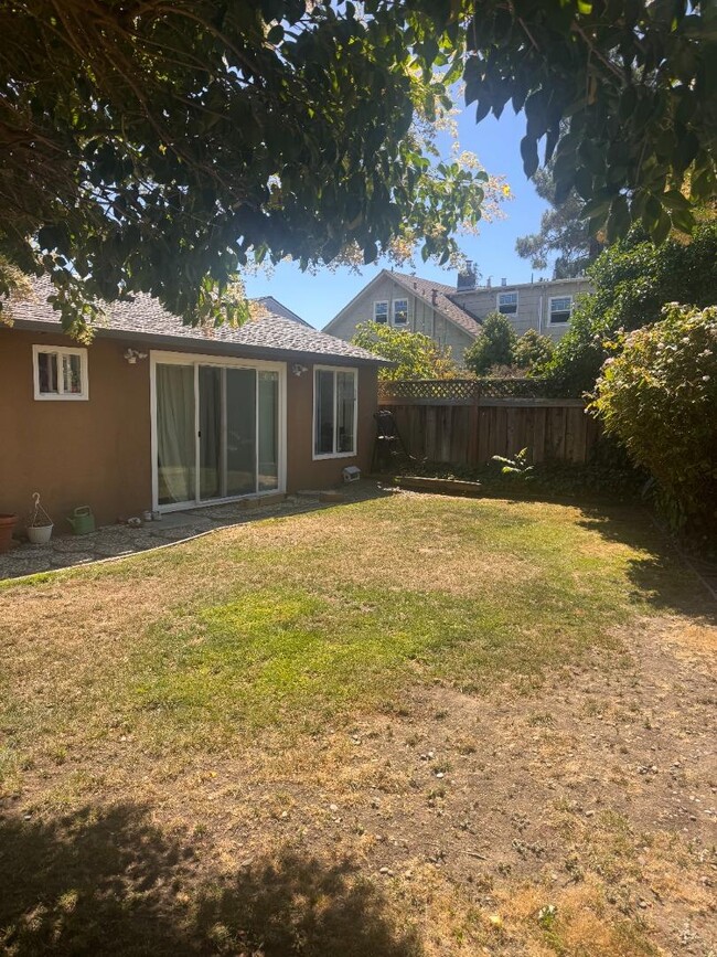 Building Photo - 43 Grand Blvd