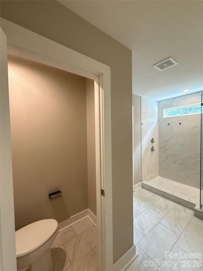 Building Photo - 17023 Soho Dr