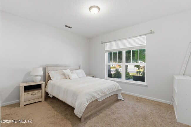 Building Photo - 454 Willow Lake Dr