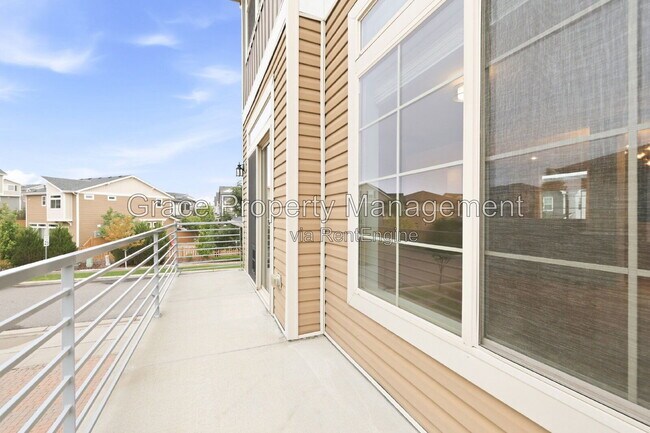 Building Photo - 10596 Waco St
