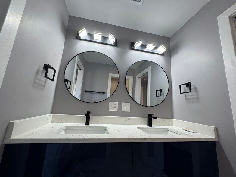 Building Photo - 3115 Brereton St