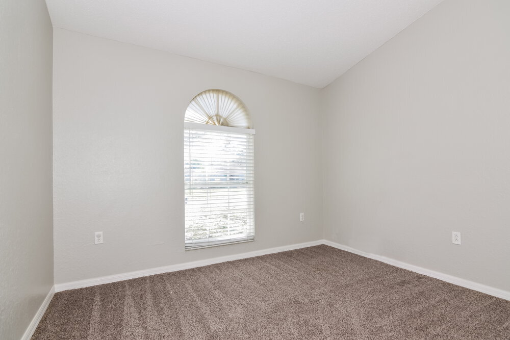 Building Photo - 306 Carriage Crossing Cir