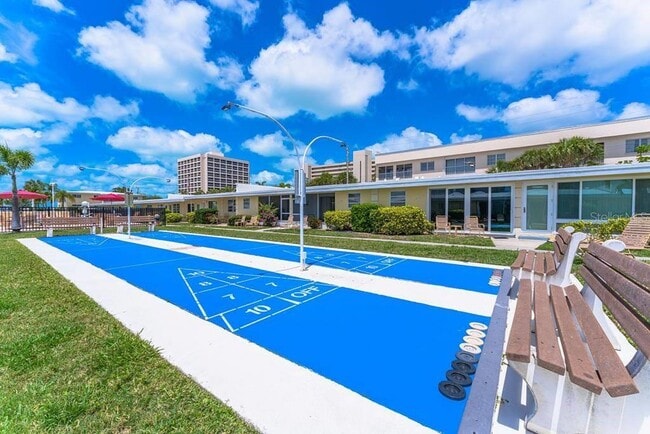 Building Photo - 6006 Midnight Pass Rd