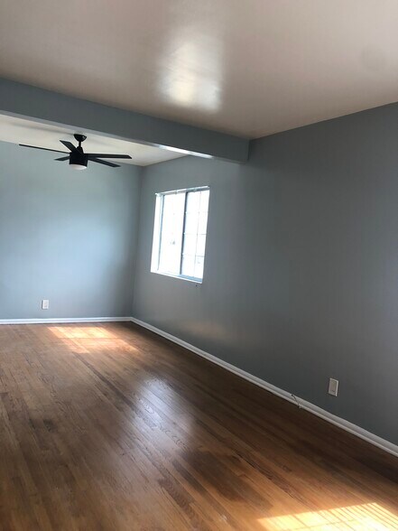 Dining area with ceiling fan - 5727 S Corning Ave