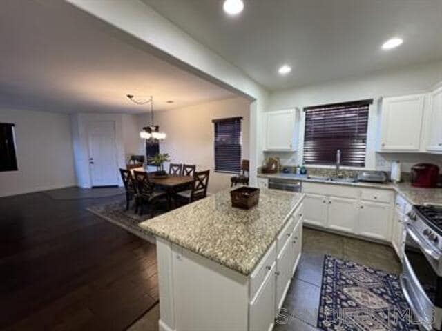 Building Photo - 1708 Wolf Canyon Loop