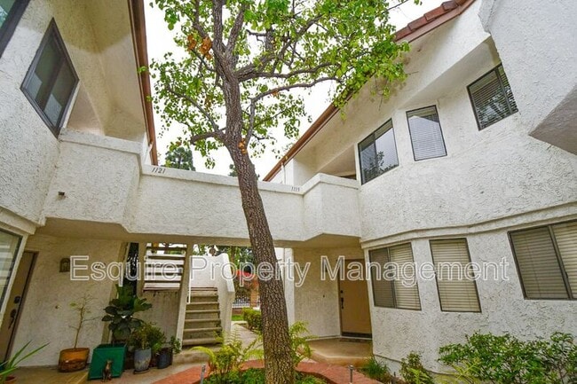 Building Photo - 1115 Mission Verde Dr