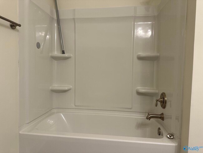 Building Photo - 44 Cypress Point Dr