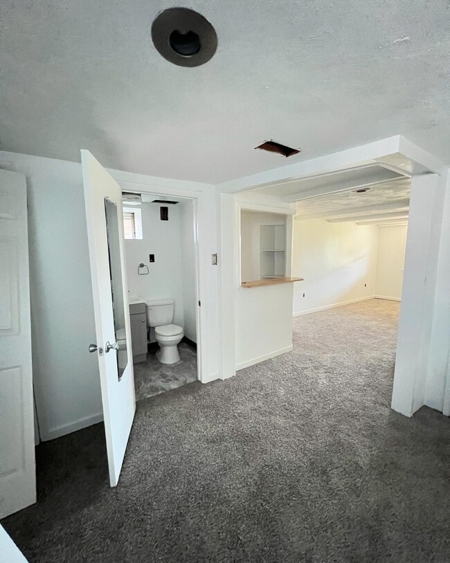 Building Photo - 1119 Cobbs St