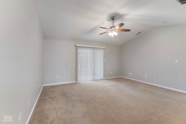 Building Photo - 5918 Remrod Dr