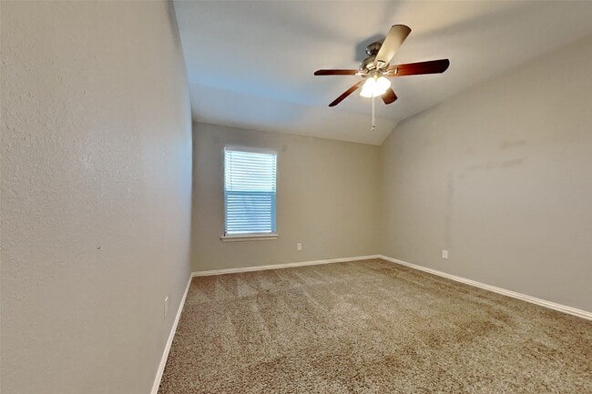 Building Photo - 10014 Kendahlwood Ln