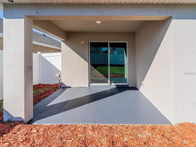 Building Photo - 13748 Wineberry Dr