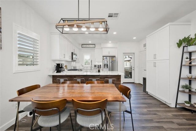 Building Photo - 3315 W Rovigo Dr