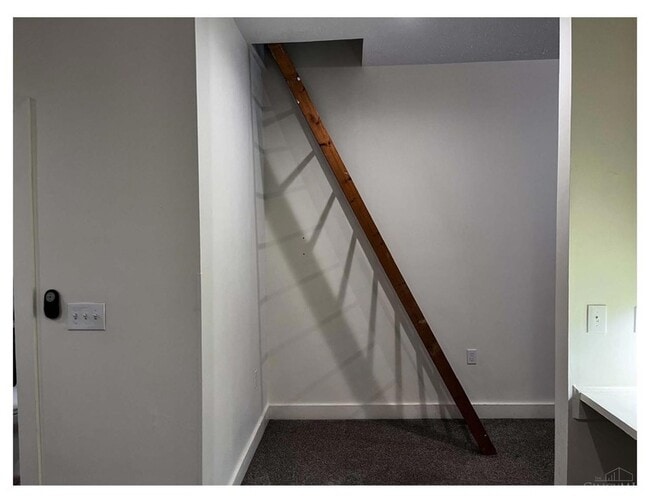 Building Photo - 67 Mulberry St