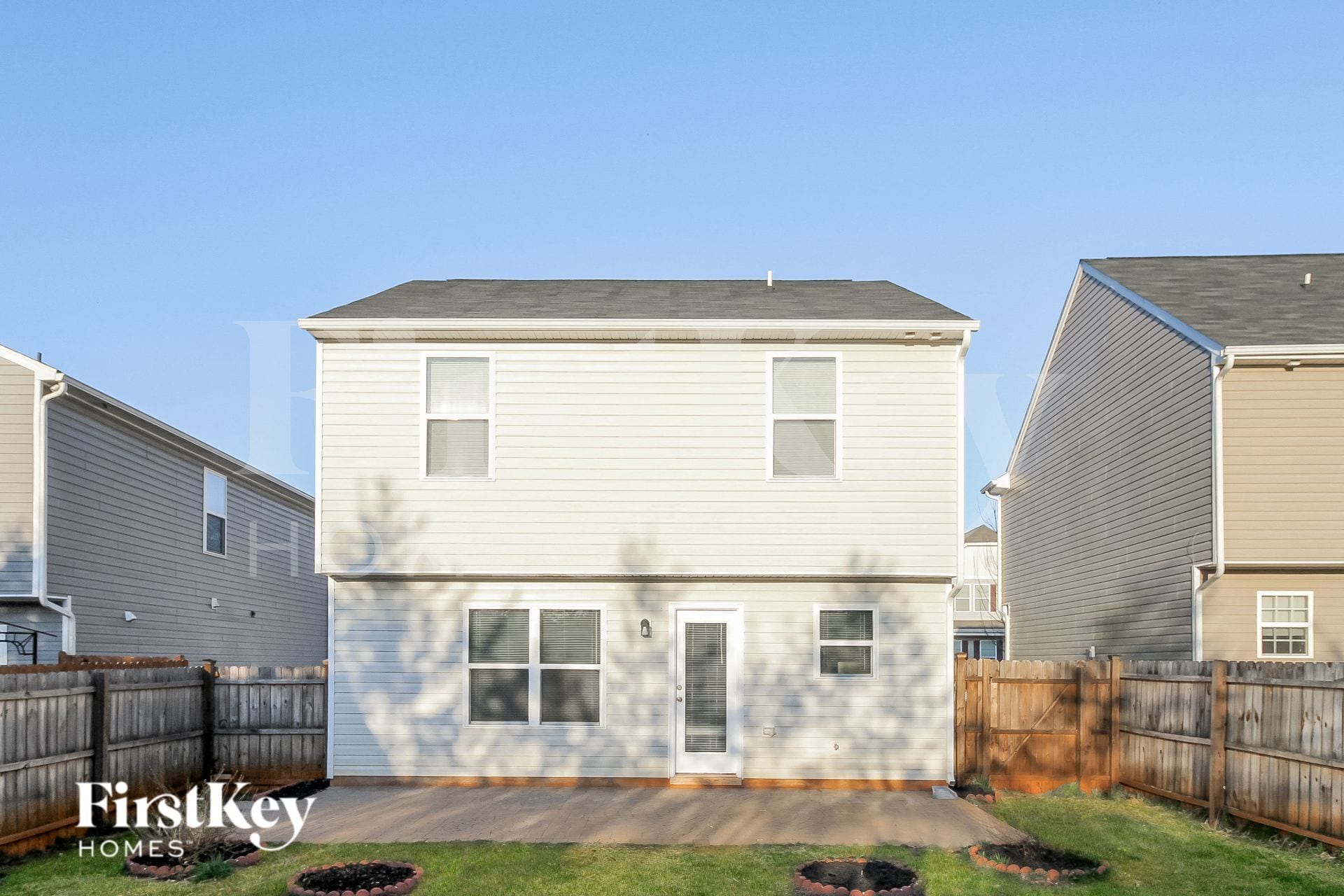 Building Photo - 4360 Oak Pointe Dr