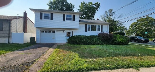 Building Photo - 700 Haven Pl