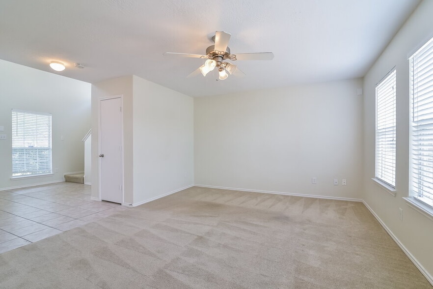 Building Photo - 16347 Bantam Ridge Ct