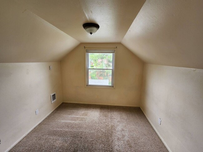 Building Photo - Move-In Special: Save $300 on This Charmin...