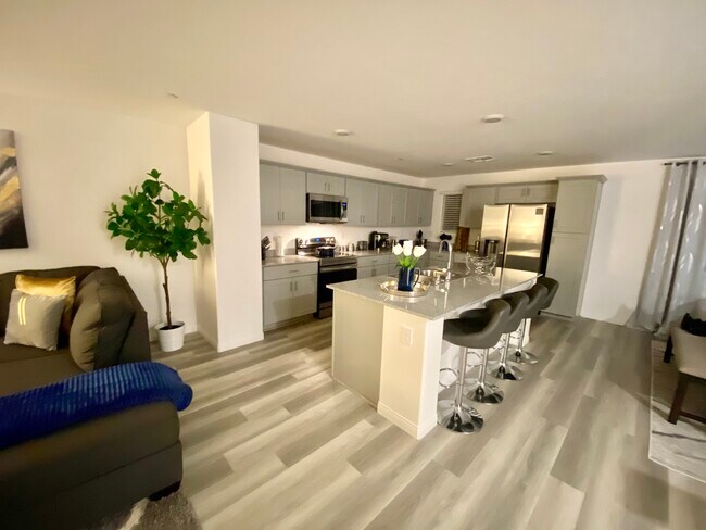 Building Photo - 2828 Mosaic Moon Ln