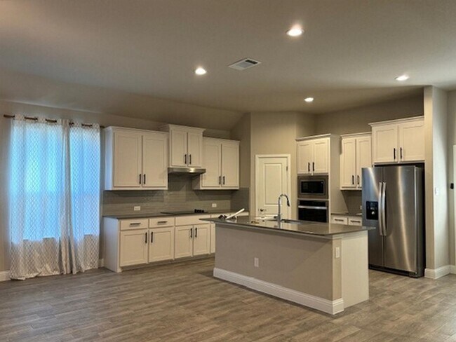 Building Photo - 1017 Greencove