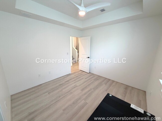 Building Photo - 91-1517-1517 Hoikau St