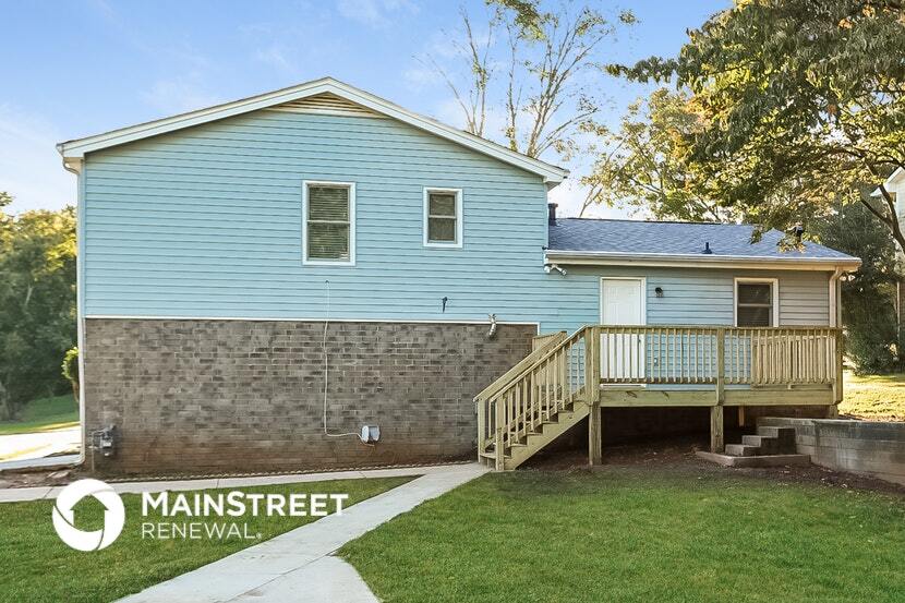 Building Photo - 3789 Saddle Ridge Dr SW