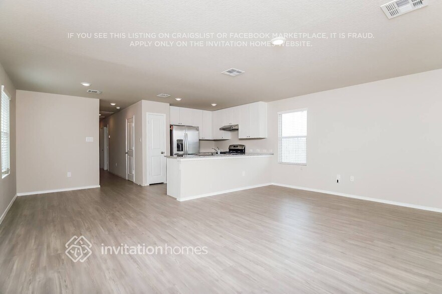 Building Photo - 14642 Source Cir