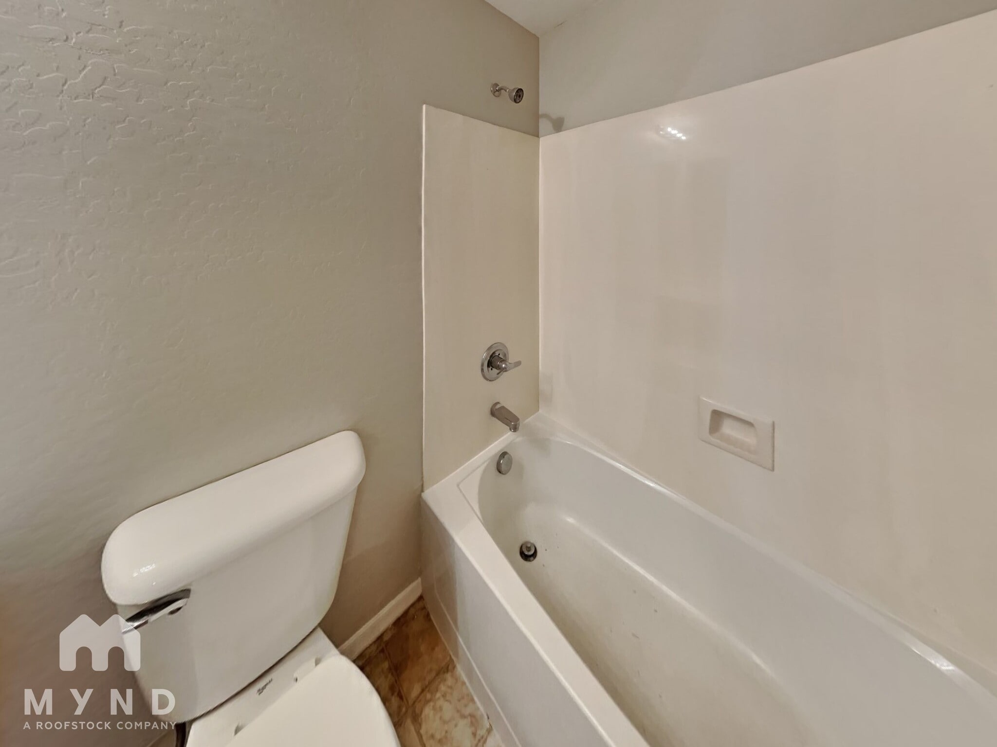 Building Photo - 836 W Burkhalter Dr