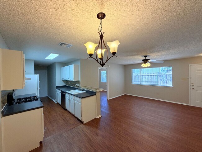 Building Photo - 12102 Arrowwood Dr