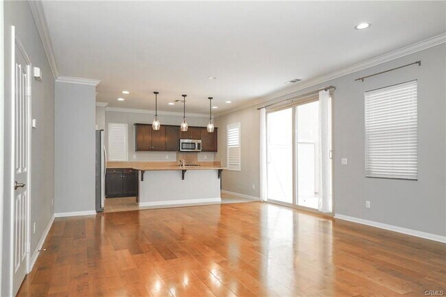 Building Photo - 31 Bell Chime