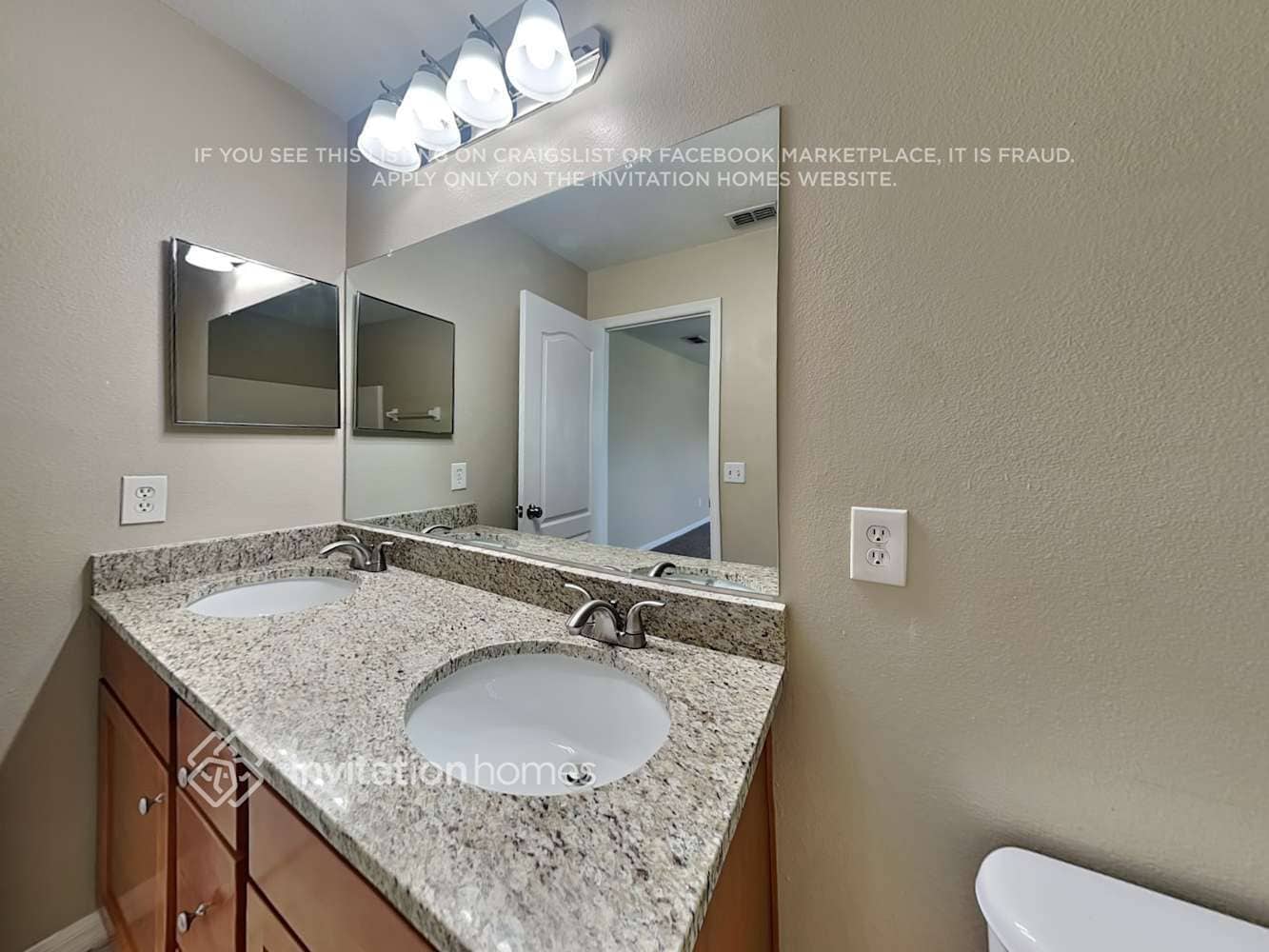 Building Photo - 576 Sandy Ridge Dr
