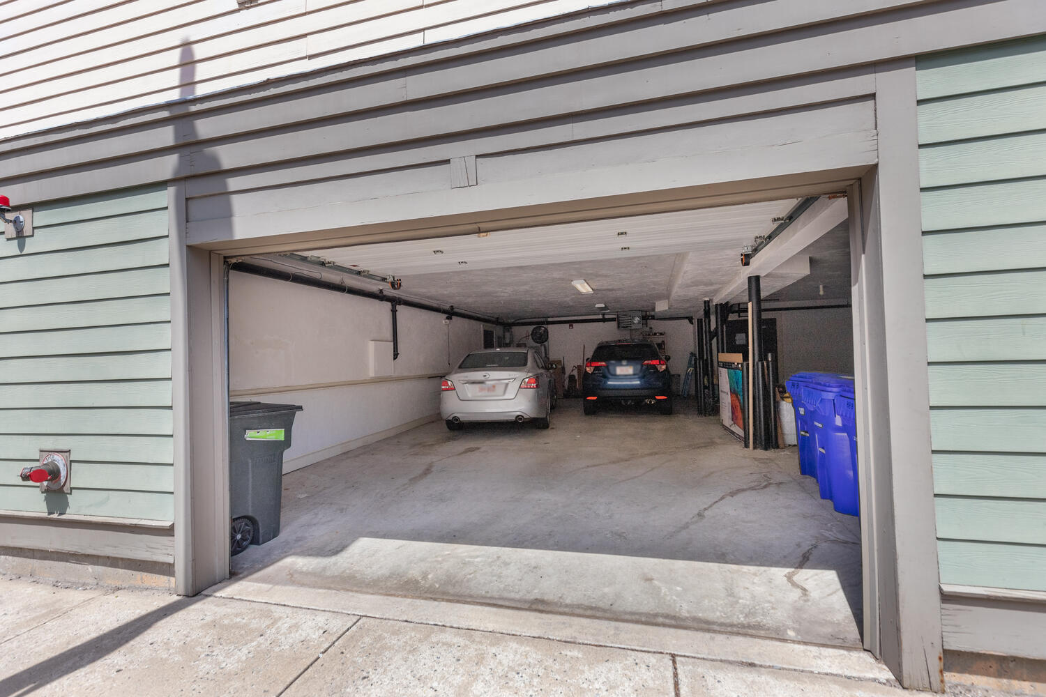 Building Photo - 88 B St