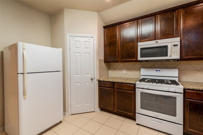 Building Photo - 10159 Twila Springs Ct