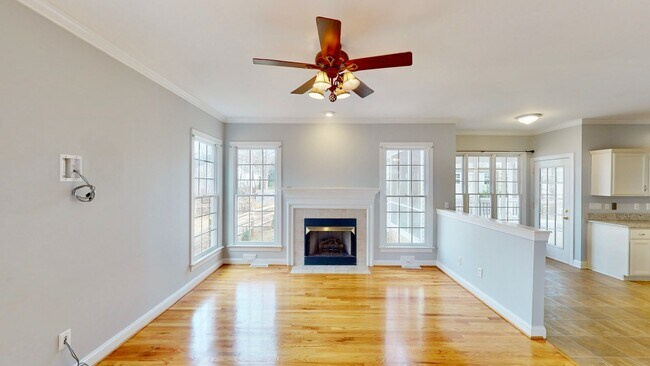 Building Photo - 7819 Red Oaks Trail