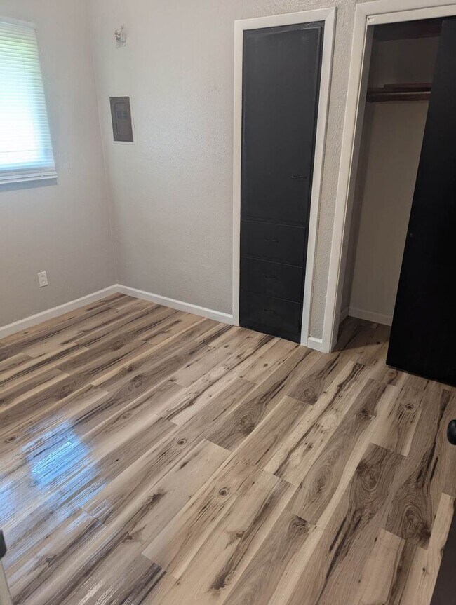 Building Photo - 1223-1225 Frederick