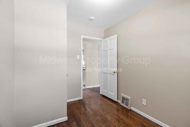 Building Photo - 10515 Prestwick Dr