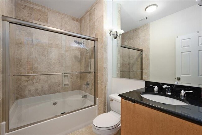 Building Photo - 3334 Peachtree Rd NE