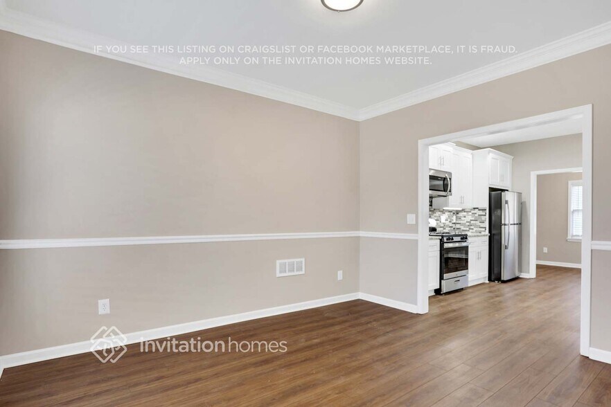 Building Photo - 5504 Millers Creek Dr