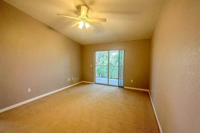 Building Photo - 8100 Memory Ln