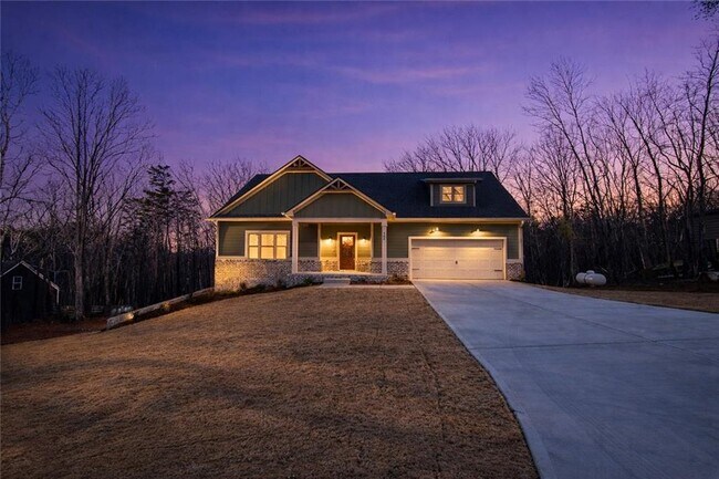 Building Photo - 386 Mulberry Cir