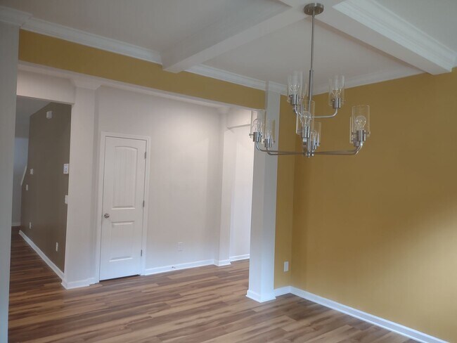 Building Photo - Wonderful Two Story Four Bedroom Three Full Bathrooms Home in Elgin SC